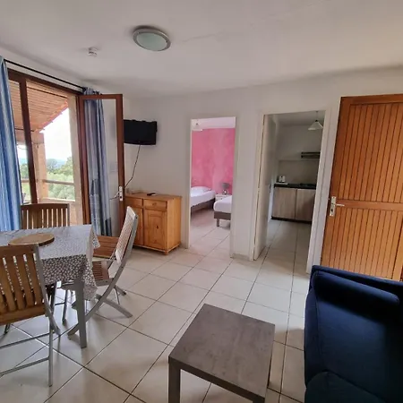 Du Maquis 2* Porto-Vecchio (Corsica)