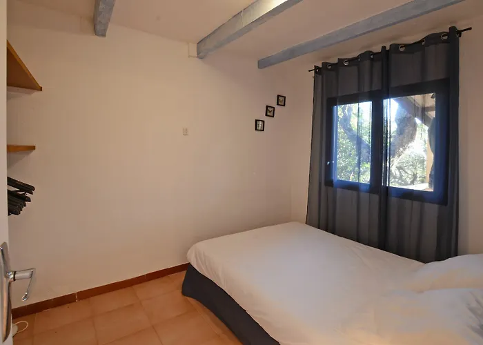 Du Maquis 2* Porto-Vecchio (Corsica)