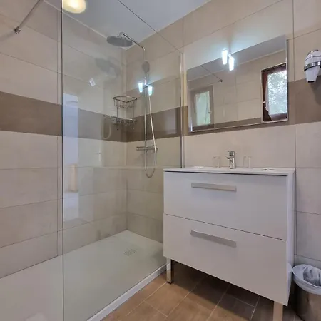 Du Maquis 2* Porto-Vecchio (Corsica)