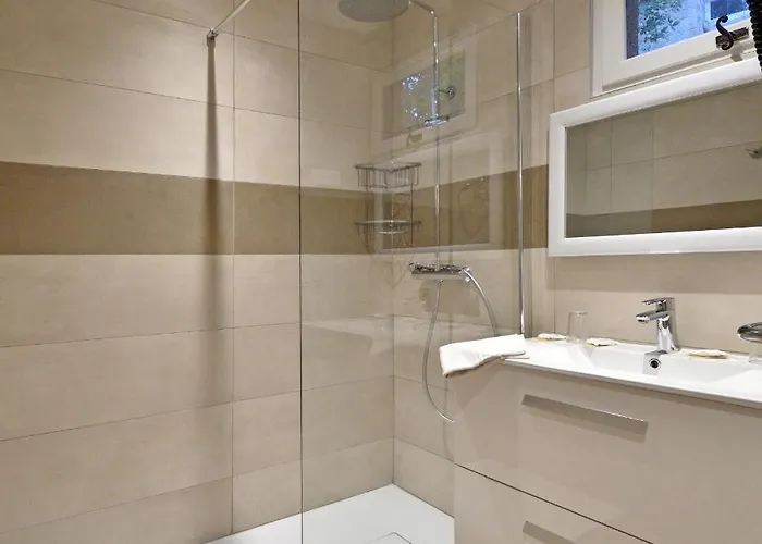 Aldeamento Turístico Du Maquis