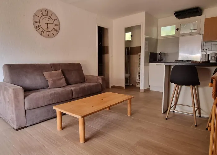 Aldeamento Turístico Du Maquis 2*